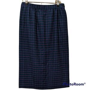 Vintage Pendleton Virgin wool skirt pencil lined plaid preppy size 8